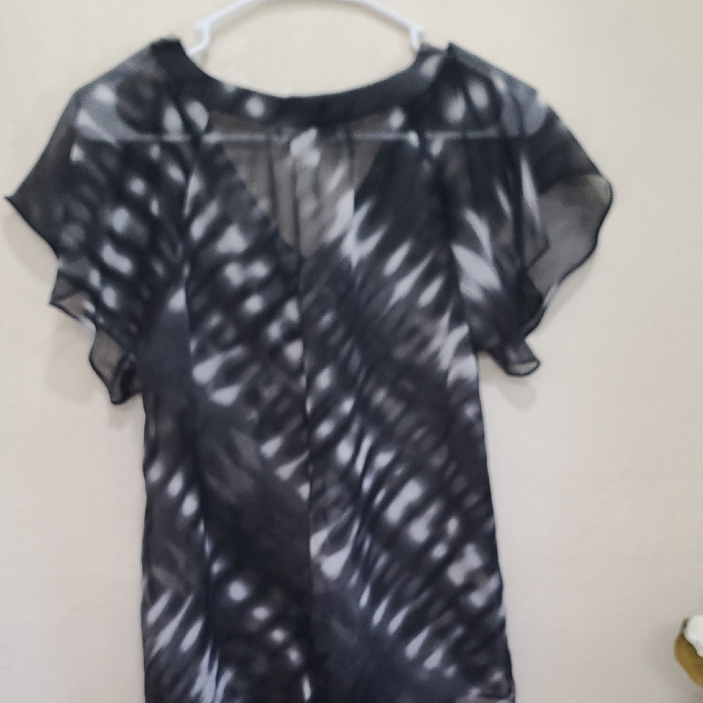 Express Black and White Asymmetrical Embellished Blouse - Picture 4 of 5